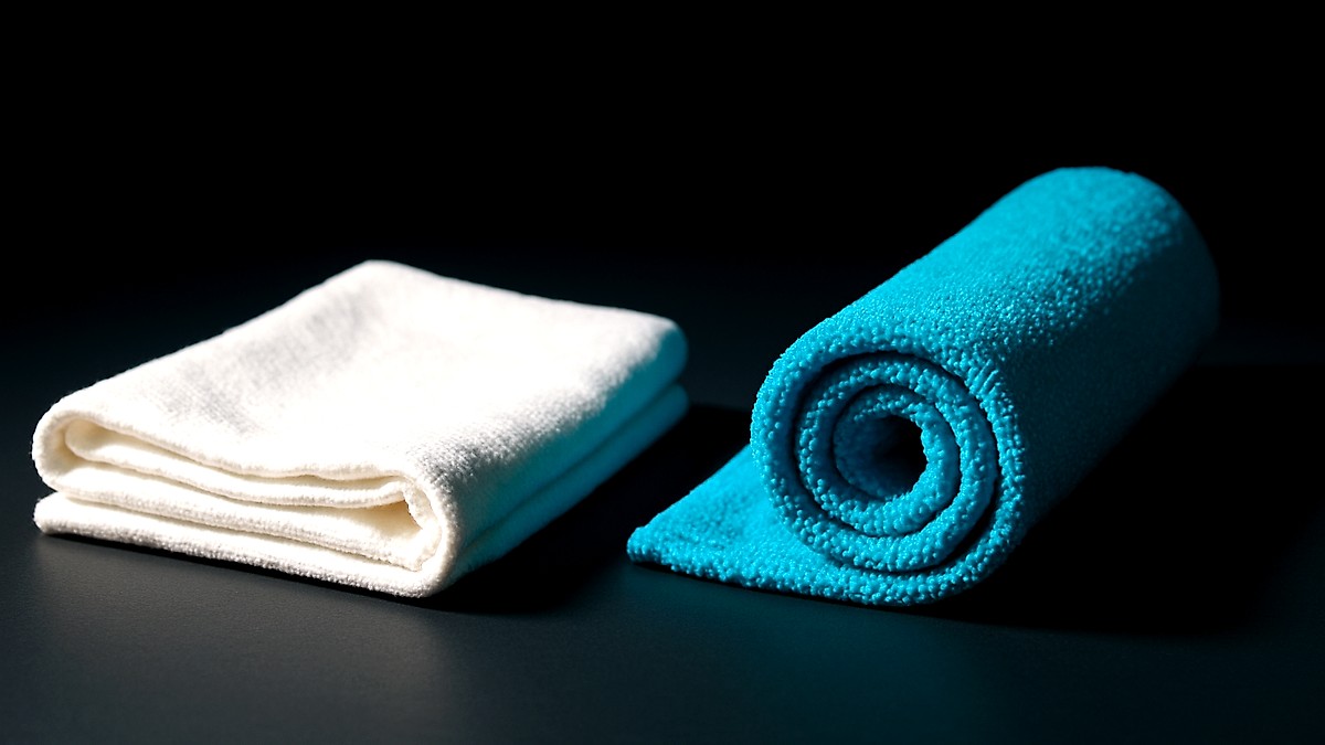 Baumwolle oder Mikrofaser: Was wirklich besser reinigt?